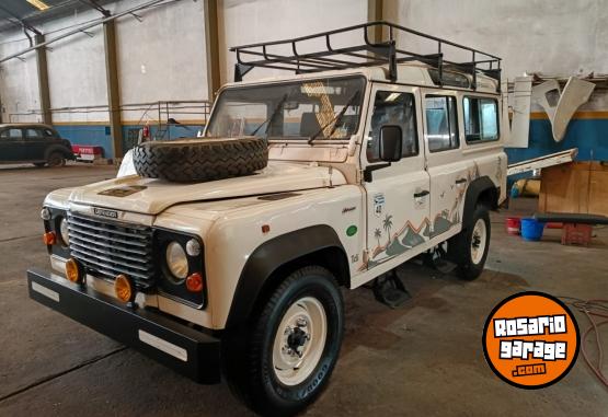 Camionetas - Land Rover Defender 110 StationWagon 1997 Diesel  - En Venta