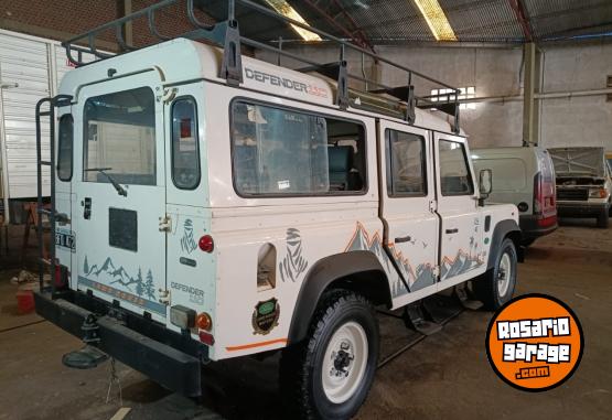 Camionetas - Land Rover Defender 110 StationWagon 1997 Diesel  - En Venta