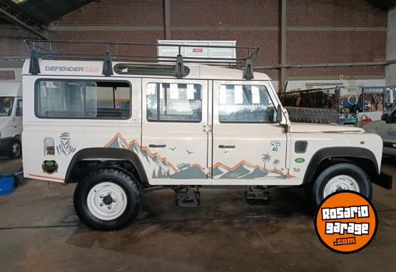 Camionetas - Land Rover Defender 110 StationWagon 1997 Diesel  - En Venta