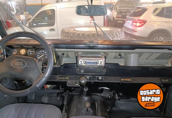 Camionetas - Land Rover Defender 110 StationWagon 1997 Diesel  - En Venta