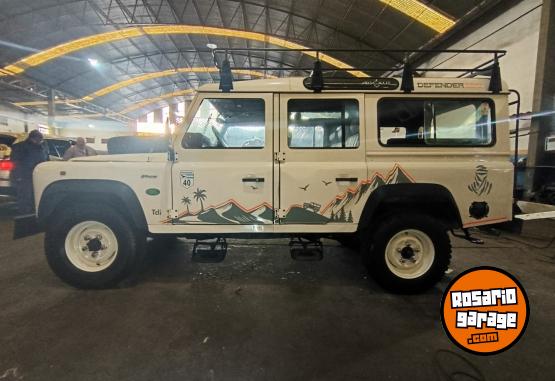 Camionetas - Land Rover Defender 110 StationWagon 1997 Diesel  - En Venta