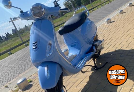 Motos - Vespa VXL 150 2024 Nafta 10500Km - En Venta
