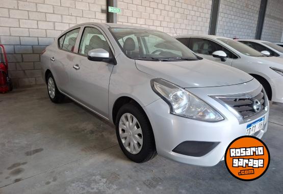 Autos - Nissan Versa Sense 2018 Nafta 139000Km - En Venta