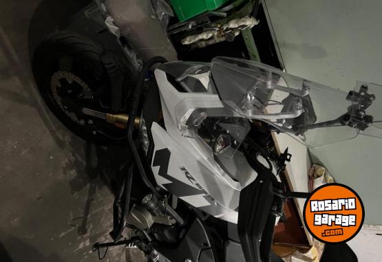 Motos - CF 650 MT 2022 Nafta 3700Km - En Venta