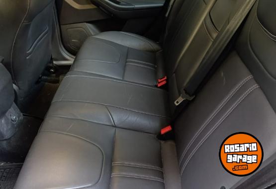 Autos - Ford focus titanium 2014 Nafta 63000Km - En Venta