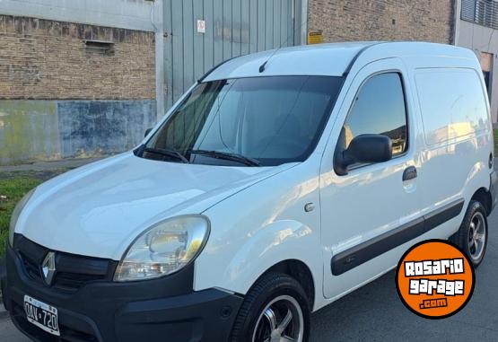 Utilitarios - Renault Kangoo 2014 Nafta 160000Km - En Venta