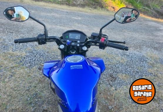 Motos - Honda New twister 2022 Nafta 7200Km - En Venta