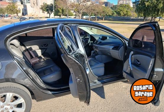 Autos - Renault FLUENCE PRIVILEGE 2013 Nafta 143000Km - En Venta