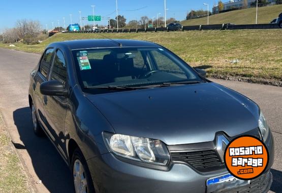 Autos - Renault Logan 2019 GNC 69000Km - En Venta