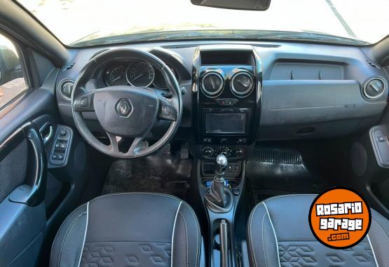 Camionetas - Renault Duster Oroch Outsider 2016 Nafta 90000Km - En Venta