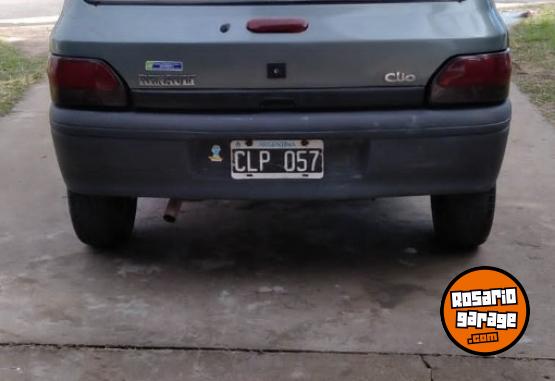 Autos - Renault Clio 1998 Diesel 270000Km - En Venta