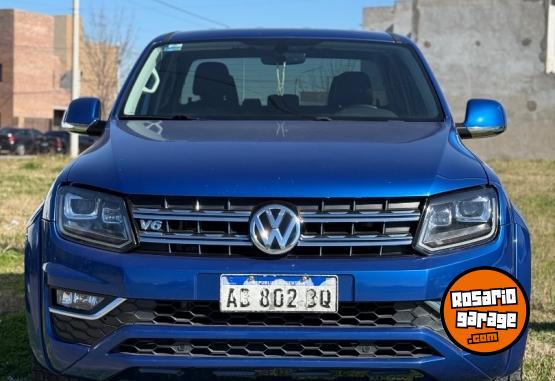 Camionetas - Volkswagen Amarok v6 higline 2017 Diesel 185000Km - En Venta
