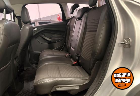Autos - Ford Kuga Sel 2.0 4x2 2017 Nafta 120000Km - En Venta