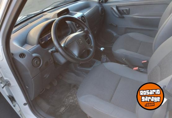 Utilitarios - Peugeot PARTNER CONFORT 1.6 HDI 2021 Diesel 55000Km - En Venta