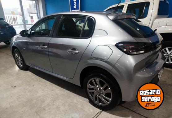 Autos - Peugeot 208 ALLURE 1.6 2025 Nafta 19000Km - En Venta