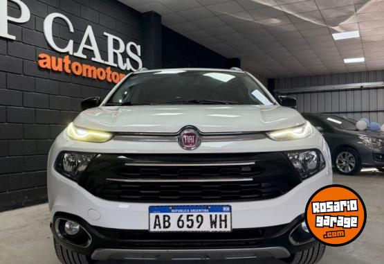 Camionetas - Fiat Toro Volcano 4x4 2017 Diesel 140000Km - En Venta