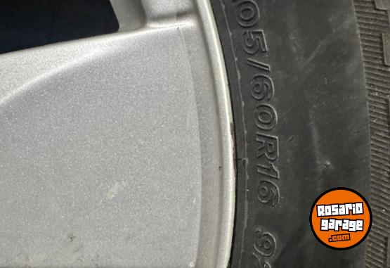 Accesorios para Autos - Llantas R16 Renault Megane/Fluence - En Venta