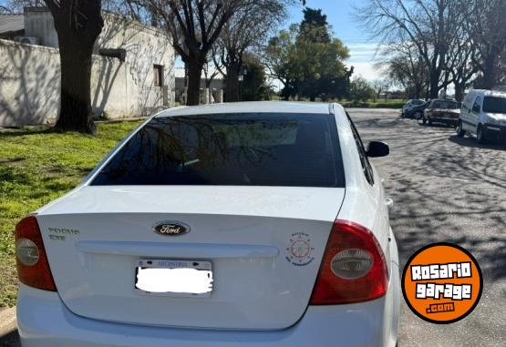 Autos - Ford Focus exe 2011 Nafta 193000Km - En Venta