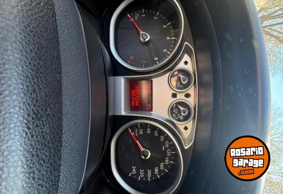 Autos - Ford Focus exe 2011 Nafta 193000Km - En Venta