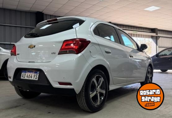 Autos - Chevrolet Onix LTZ 2017 Nafta 118000Km - En Venta