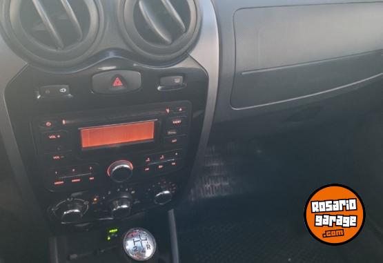 Autos - Renault Sandero Authentic Pack II 2013 GNC 150000Km - En Venta