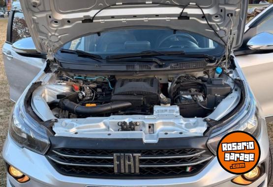 Autos - Fiat Cronos 2023 GNC 60000Km - En Venta