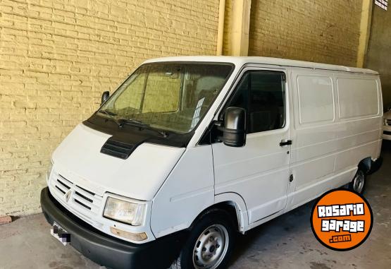 Utilitarios - Renault Trafic 2002 Diesel 50000Km - En Venta