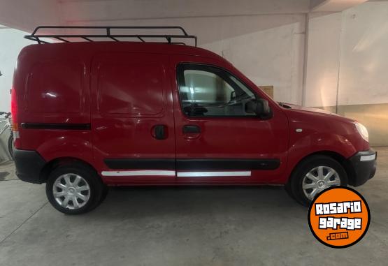 Utilitarios - Renault Kangoo 2011 GNC 170000Km - En Venta