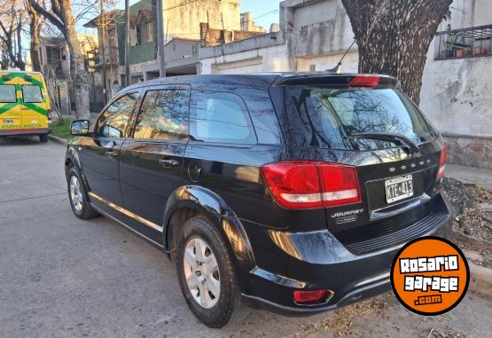 Camionetas - Dodge Journey 2012 GNC 230000Km - En Venta