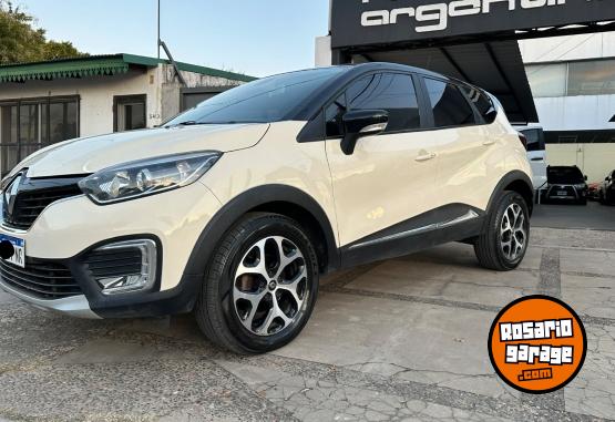 Autos - Renault Captur Intens 2018 Nafta 90000Km - En Venta