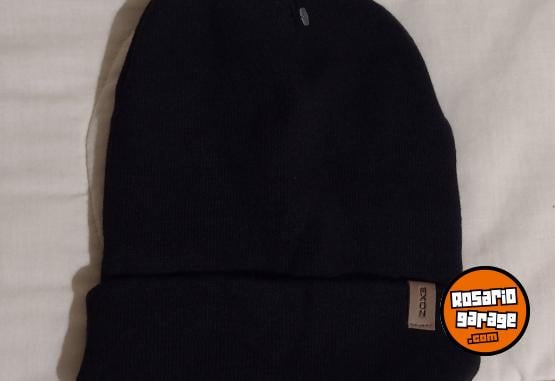 Indumentaria - Gorros de lana - En Venta