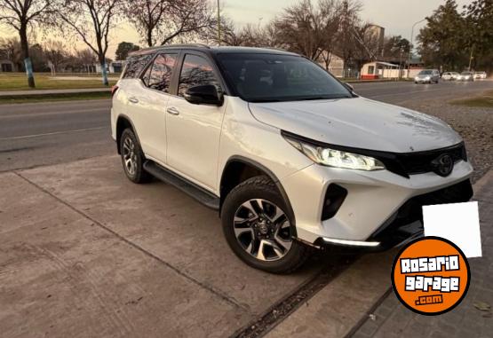 Camionetas - Toyota Sw4 Diamond 2023 Diesel 69000Km - En Venta