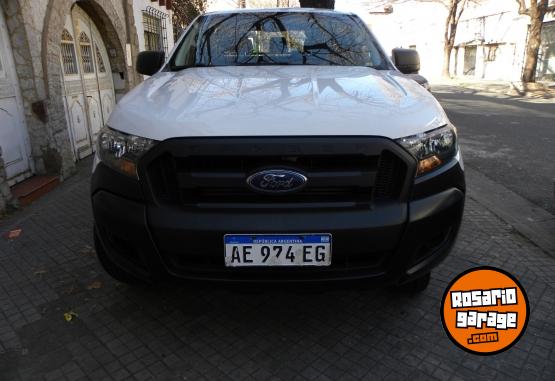 Camionetas - Ford Ranger XL 2.2 4x2 2021 Diesel 140000Km - En Venta