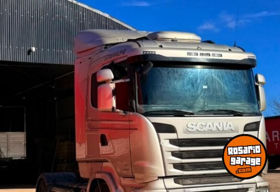 Camiones y Grúas - SCANIA R400 LA 4X2 - En Venta