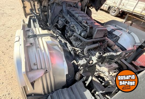 Camiones y Grúas - SCANIA R400 LA 4X2 - En Venta