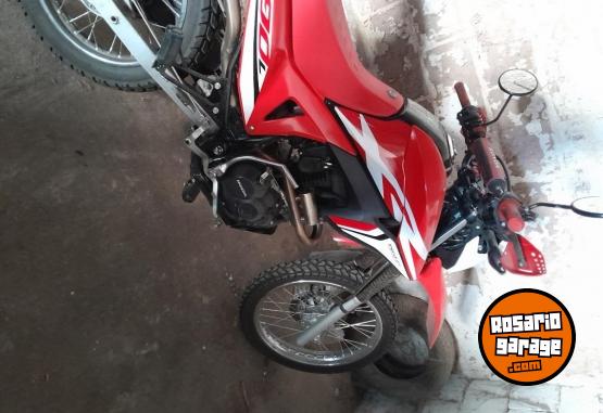 Motos - Honda XR 190 L 2023 Nafta 10000Km - En Venta
