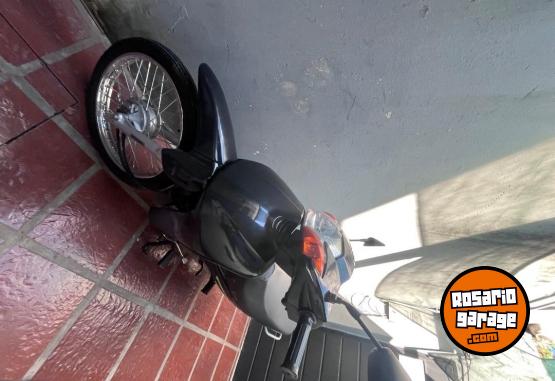 Motos - Motomel Blitz 2024 Nafta 4000Km - En Venta