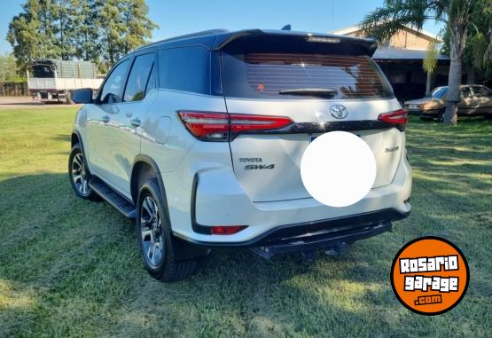 Camionetas - Toyota Sw4 Diamond 2022 Diesel 40000Km - En Venta