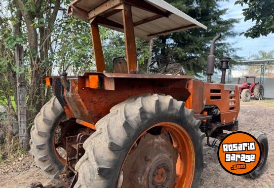 Camiones y Grúas - Tractor Zanello UP 100 - En Venta