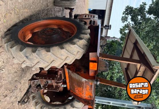Camiones y Grúas - Tractor Zanello UP 100 - En Venta
