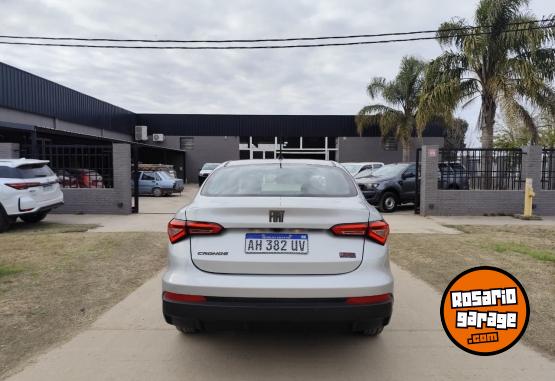 Autos - Fiat Cronos Drive Pack Plus1.3 2025 Nafta 16000Km - En Venta