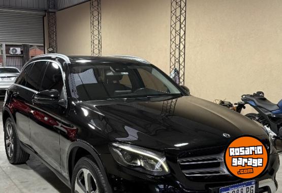 Camionetas - Mercedes Benz GLC300 4MATIC 2018 Nafta 191000Km - En Venta