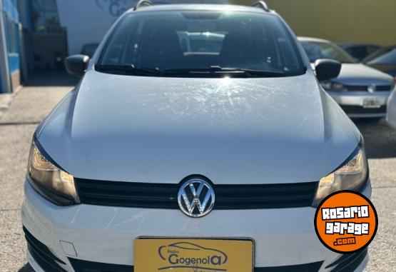 Autos - Volkswagen Suran Comfortline 2017 Nafta 129000Km - En Venta