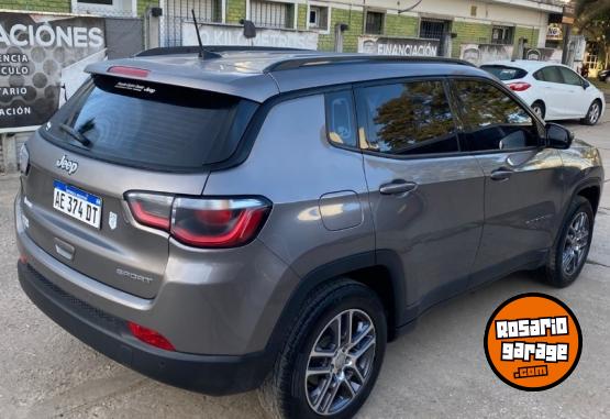 Camionetas - Jeep Compass Sport 2.4 MT 2020 Nafta 76000Km - En Venta