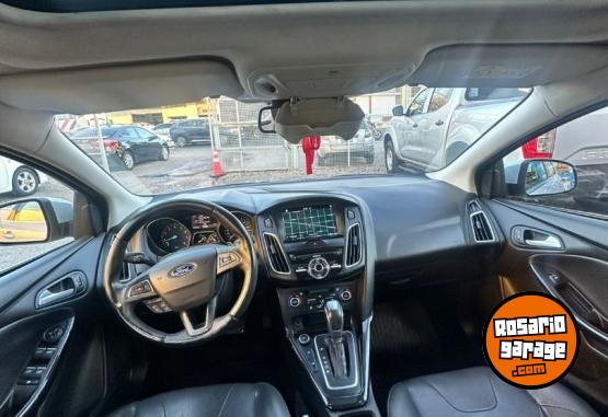 Autos - Ford Focus titanium power 2017 Nafta 110000Km - En Venta