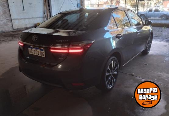 Autos - Toyota COROLLA SEG CVT 1.8 2018 Nafta 63000Km - En Venta