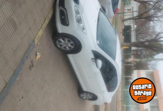Autos - Peugeot Peugeot 408 active 2016 Nafta 153000Km - En Venta