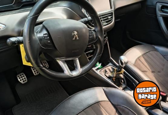 Autos - Peugeot 2008 2016 Nafta 88000Km - En Venta