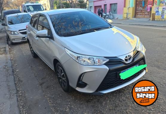Autos - Toyota YARIS XS  5 PUERTAS 2022 Nafta 54500Km - En Venta