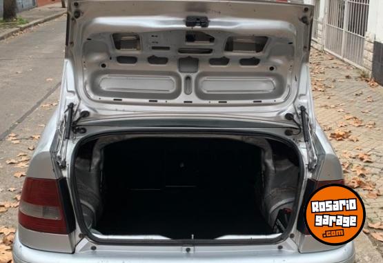 Autos - Volkswagen Polo SD 2006 Diesel 297000Km - En Venta